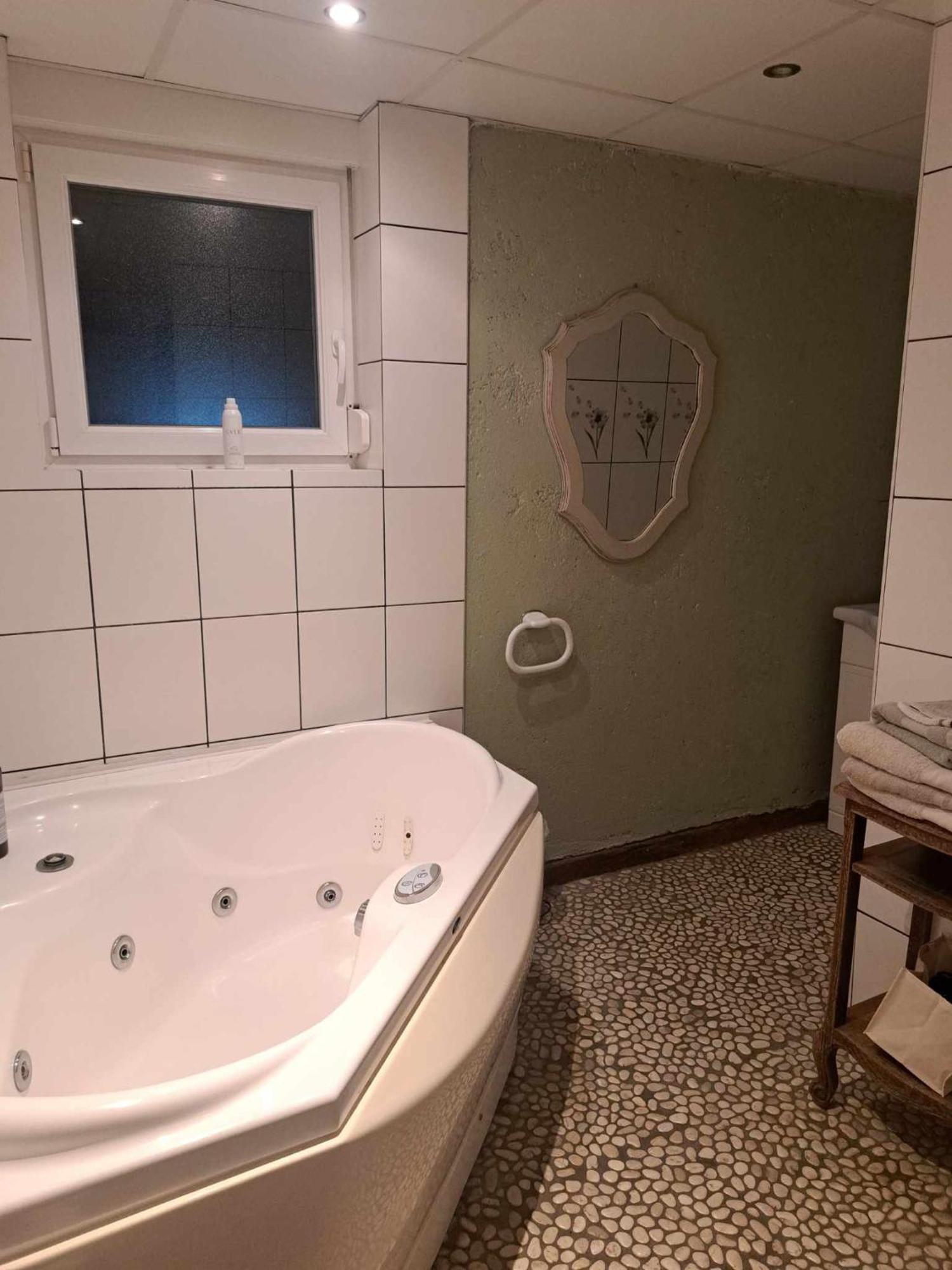 Chambres D'Hotes Les Hirondelles Gaubiving 외부 사진
