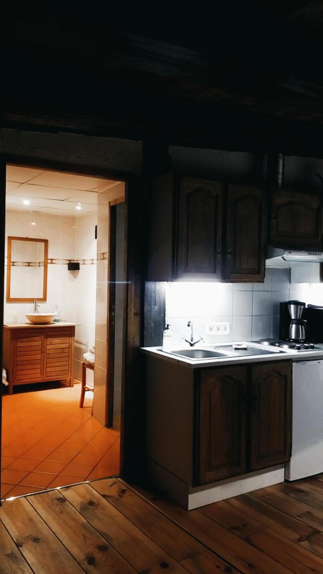 Chambres D'Hotes Les Hirondelles Gaubiving 외부 사진